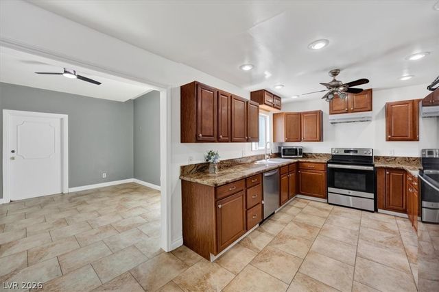 3688 Garden South Drive, Las Vegas, NV 89121