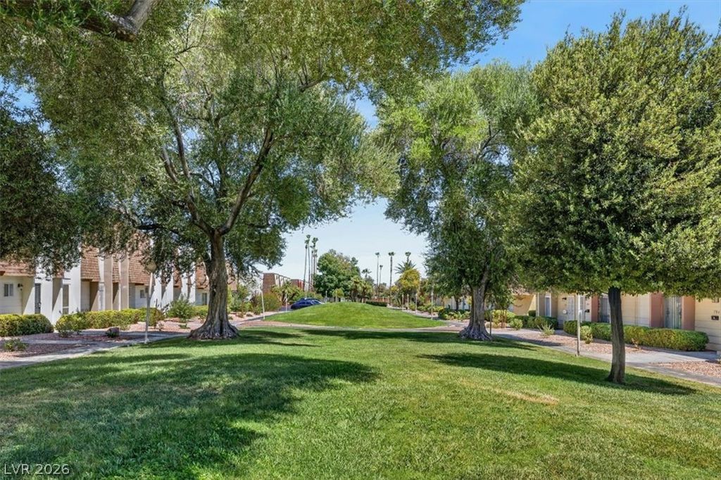 3688 Garden South Drive, Las Vegas, NV 89121 — photo 2