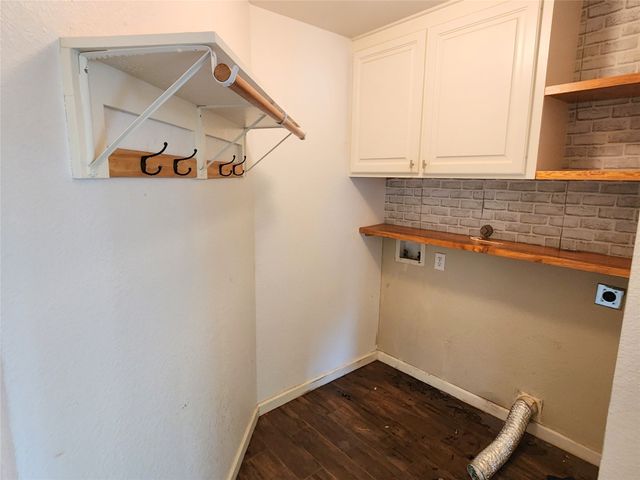 1605 Cardinal Way, Aubrey, TX 76227