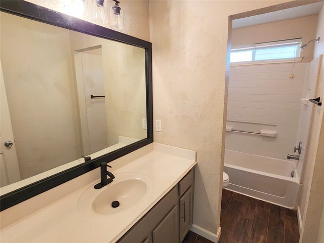 1605 Cardinal Way, Aubrey, TX 76227