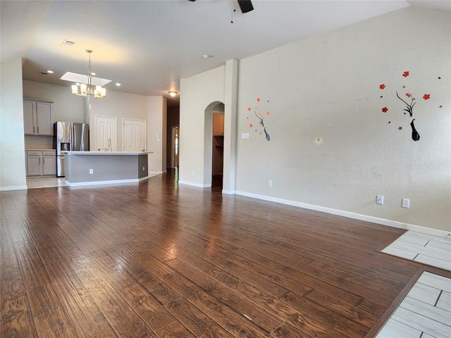 1605 Cardinal Way, Aubrey, TX 76227