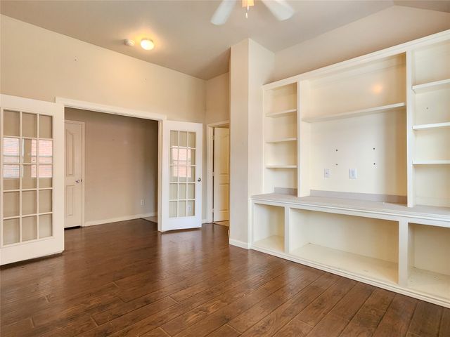 1605 Cardinal Way, Aubrey, TX 76227