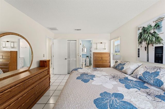 10520 SPRINGWOOD DRIVE, Port Richey, FL 34668