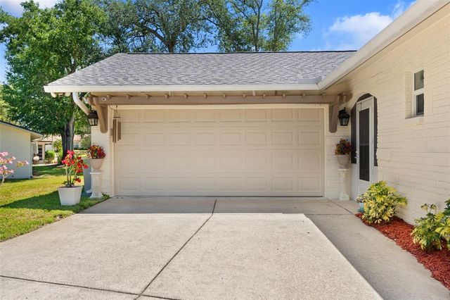 10520 SPRINGWOOD DRIVE, Port Richey, FL 34668