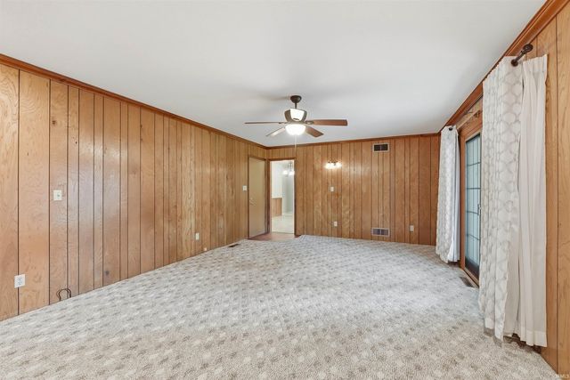 2811 Trent Drive, Fort Wayne, IN 46815
