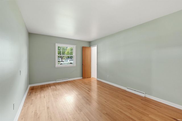 2811 Trent Drive, Fort Wayne, IN 46815