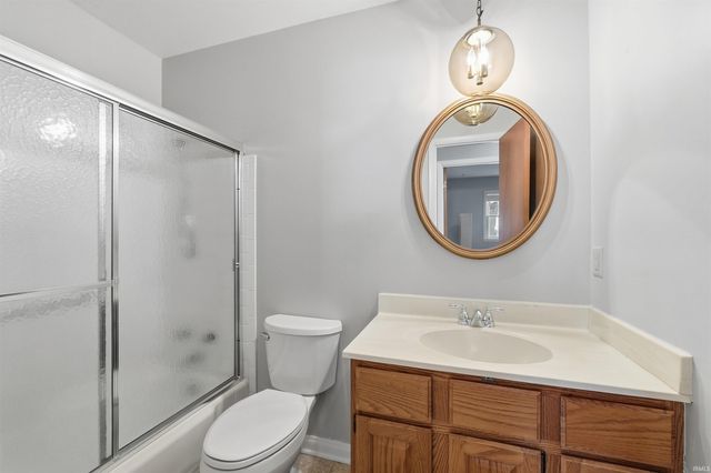 2811 Trent Drive, Fort Wayne, IN 46815