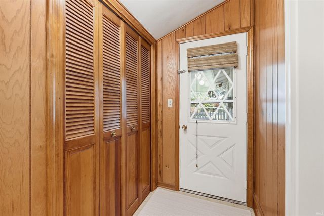 2811 Trent Drive, Fort Wayne, IN 46815
