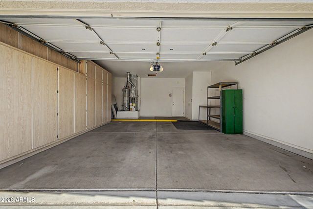 13621 W RAVENSWOOD Drive, Sun City West, AZ 85375
