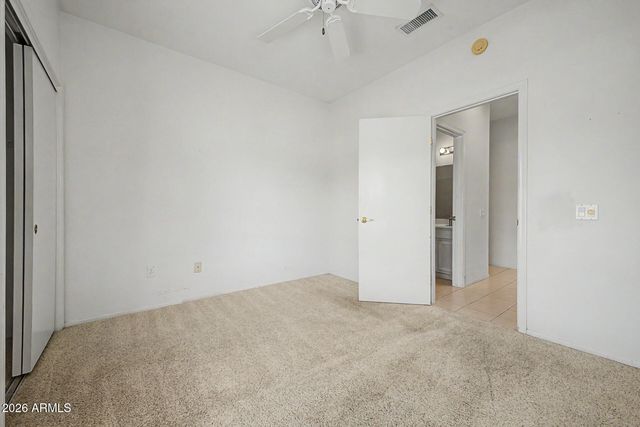 13621 W RAVENSWOOD Drive, Sun City West, AZ 85375