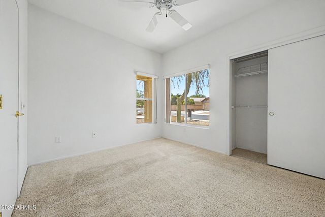 13621 W RAVENSWOOD Drive, Sun City West, AZ 85375