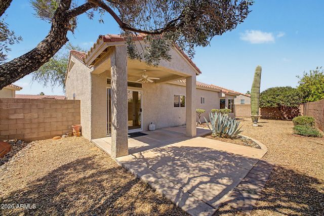 13621 W RAVENSWOOD Drive, Sun City West, AZ 85375
