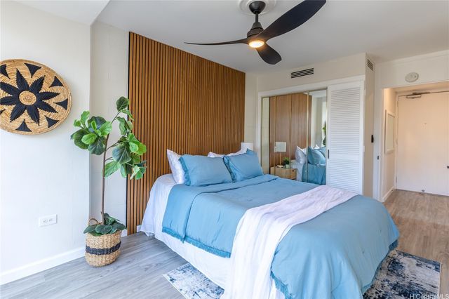 445 Kaiolu Street 604, Honolulu, HI 96815