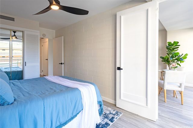 445 Kaiolu Street 604, Honolulu, HI 96815