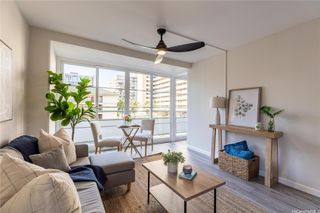 445 Kaiolu Street 604, Honolulu, HI 96815