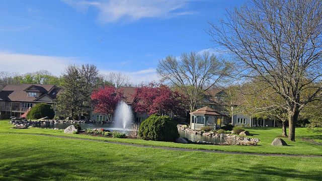 3051 Woods Edge Way, Fitchburg, WI 53711