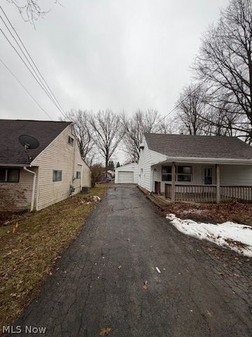 431 Westgate Boulevard, Youngstown, OH 44515