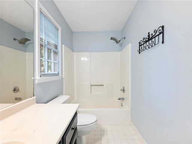 1190 Haverhill Trail, Lawrenceville, GA 30044