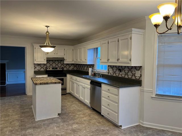 1190 Haverhill Trail, Lawrenceville, GA 30044