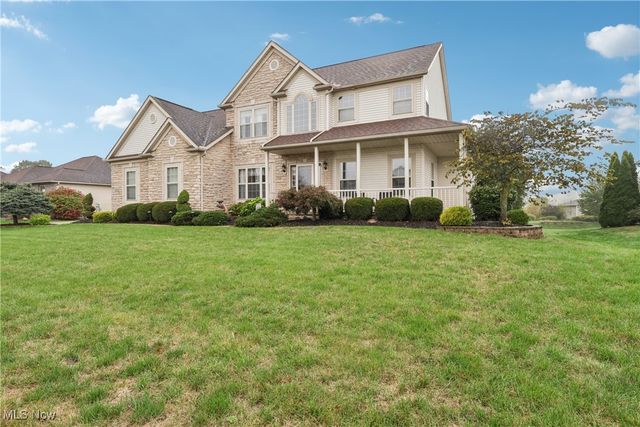 12235 Cantburg Avenue NW, Uniontown, OH 44685