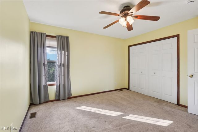 12235 Cantburg Avenue NW, Uniontown, OH 44685