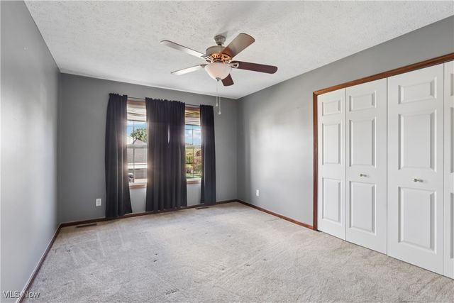 12235 Cantburg Avenue NW, Uniontown, OH 44685