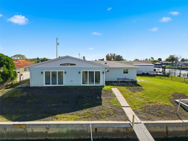 12821 2ND ISLE, Hudson, FL 34667