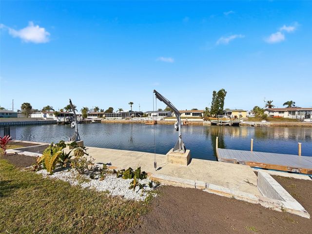 12821 2ND ISLE, Hudson, FL 34667