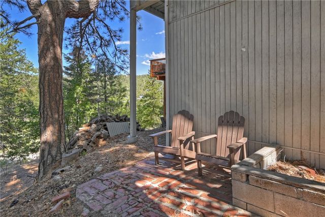 33026 Donner Lane, Arrowbear, CA 92382