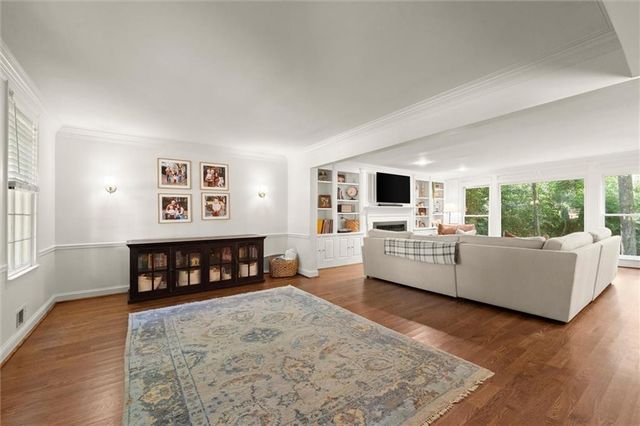 250 Spring Creek Road, Roswell, GA 30075