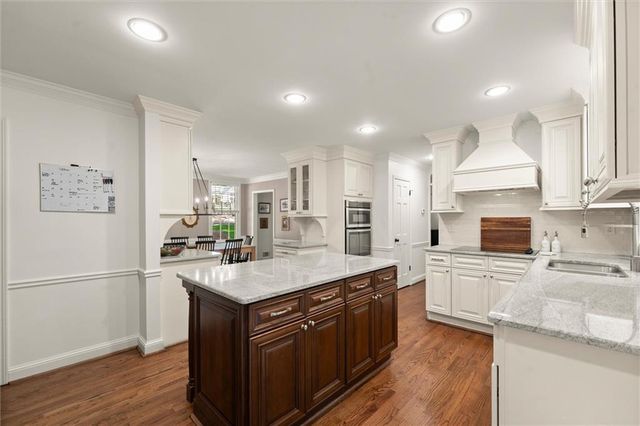 250 Spring Creek Road, Roswell, GA 30075