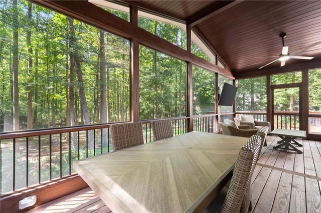 250 Spring Creek Road, Roswell, GA 30075