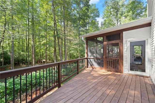 250 Spring Creek Road, Roswell, GA 30075