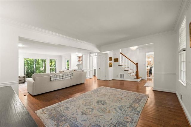 250 Spring Creek Road, Roswell, GA 30075