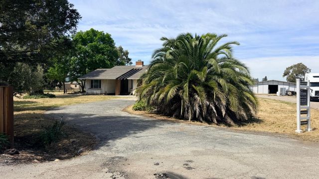 1645 Eberts Drive, San Martin, CA 95046
