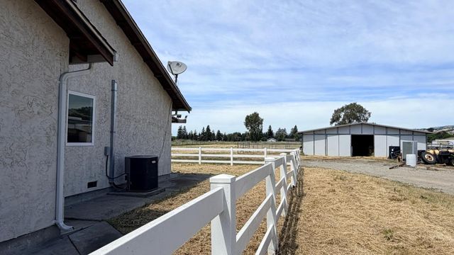 1645 Eberts Drive, San Martin, CA 95046