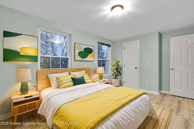 6238 Beechfield Drive, Lansing, MI 48911