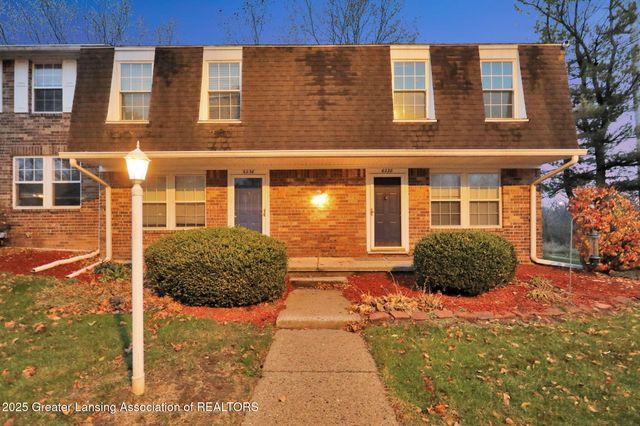 6238 Beechfield Drive, Lansing, MI 48911