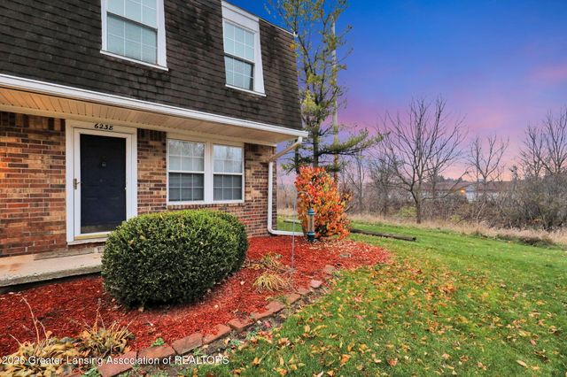 6238 Beechfield Drive, Lansing, MI 48911
