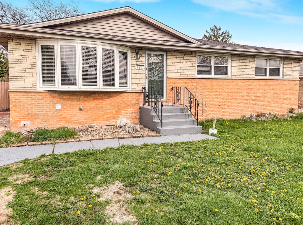 7241 Beloit Avenue, Bridgeview, IL 60455