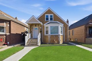 8351 S Marshfield Avenue, Chicago, IL 60620