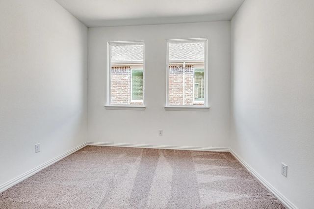 6205 Queens Path, North Richland Hills, TX 76180