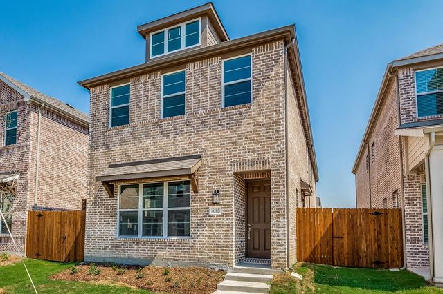 6205 Queens Path, North Richland Hills, TX 76180