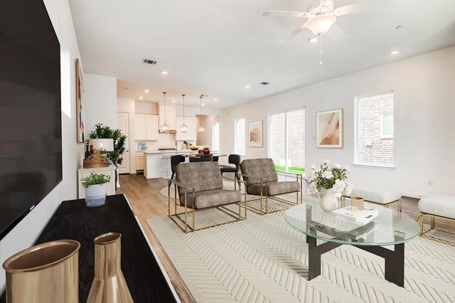 6205 Queens Path, North Richland Hills, TX 76180