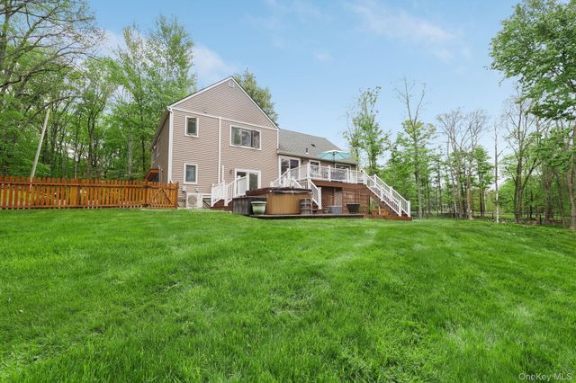 90 M And M Road, Middletown, NY 10940