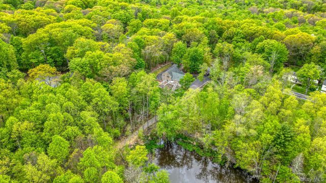 90 M And M Road, Middletown, NY 10940