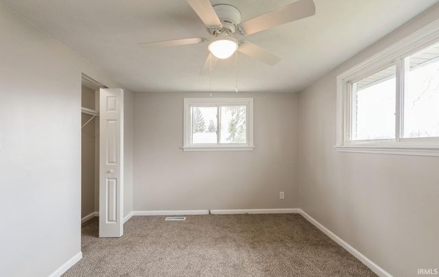 828 N 13Th Street, Elwood, IN 46036