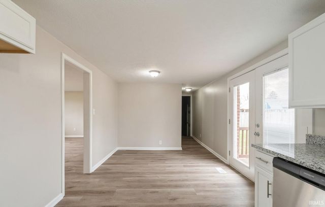 828 N 13Th Street, Elwood, IN 46036