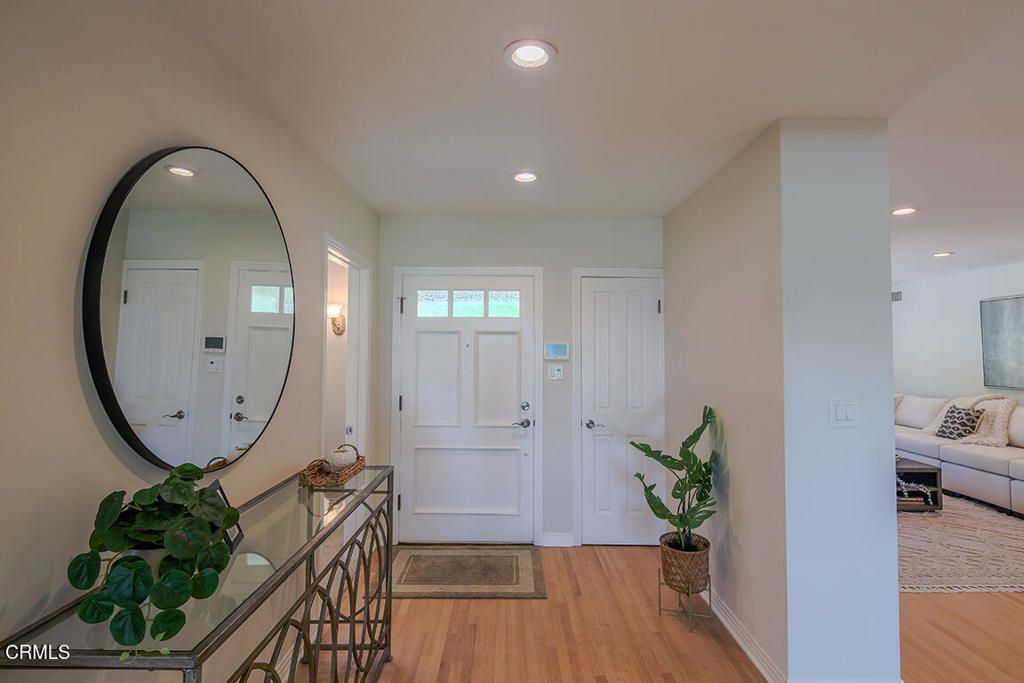 1390 E Palm Street, Altadena, CA 91001 — photo 2