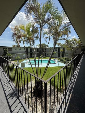 3901 SW 112th Avenue 46, Miami, FL 33165